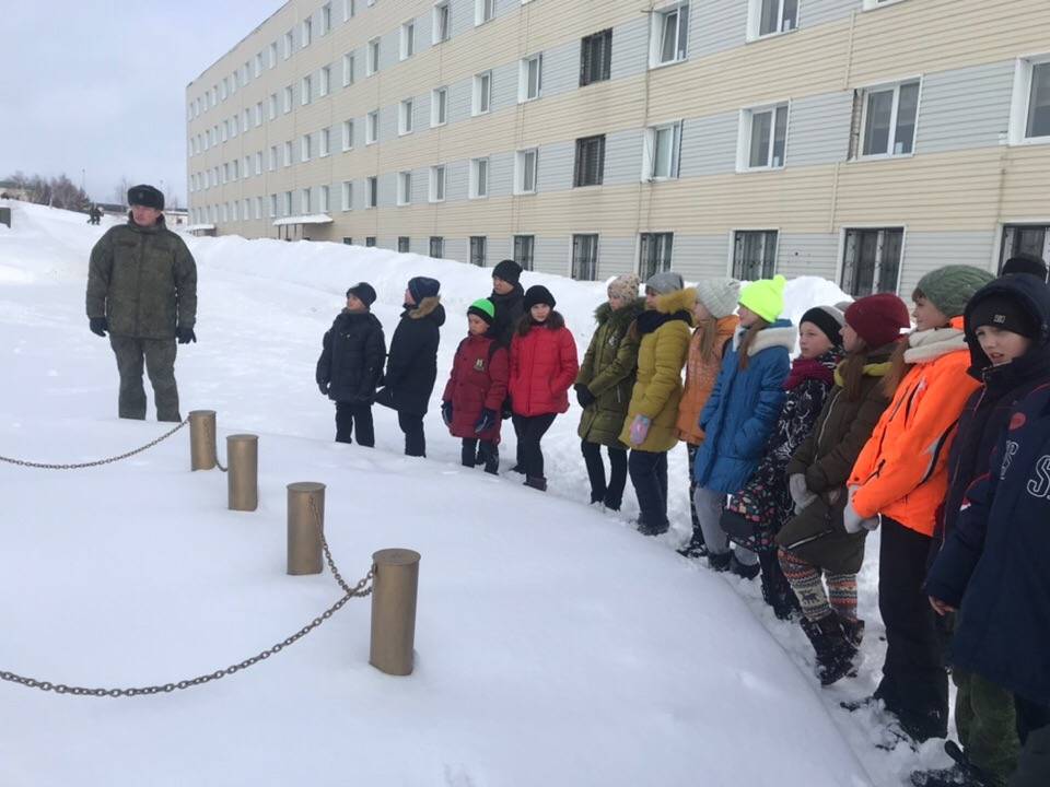 Постер к социальной практике: Будущие защитники Отечества