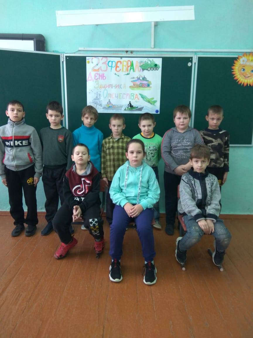 Постер к социальной практике: Стенгазета