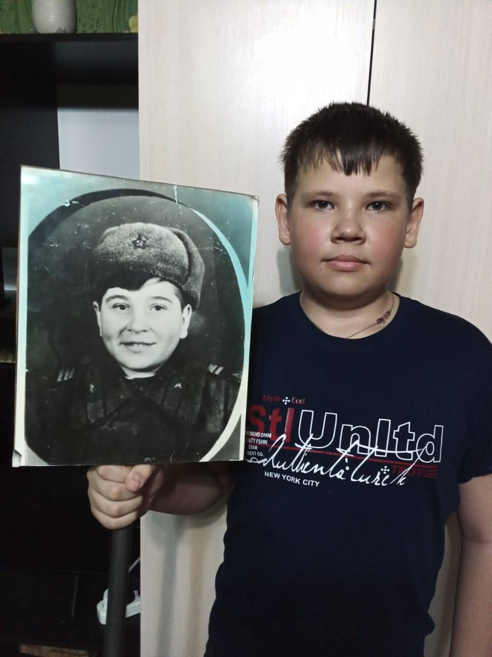 Постер к социальной практике: Герой в моей семье