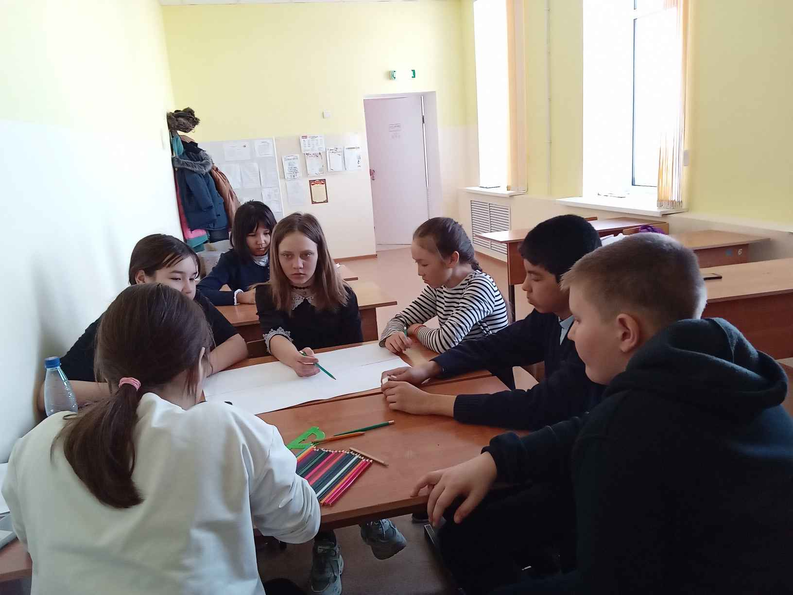 Постер к социальной практике: Обсуждение фильма "Наследники Победы"