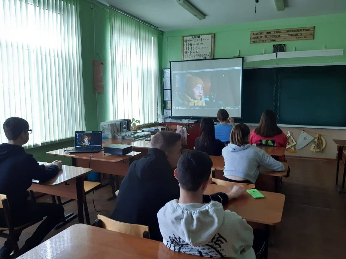 Постер к социальной практике: "Поступай по совести и чести"