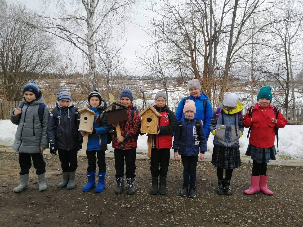 Постер к социальной практике: Экологический рейд, посадка цветов, изготовление скворечников