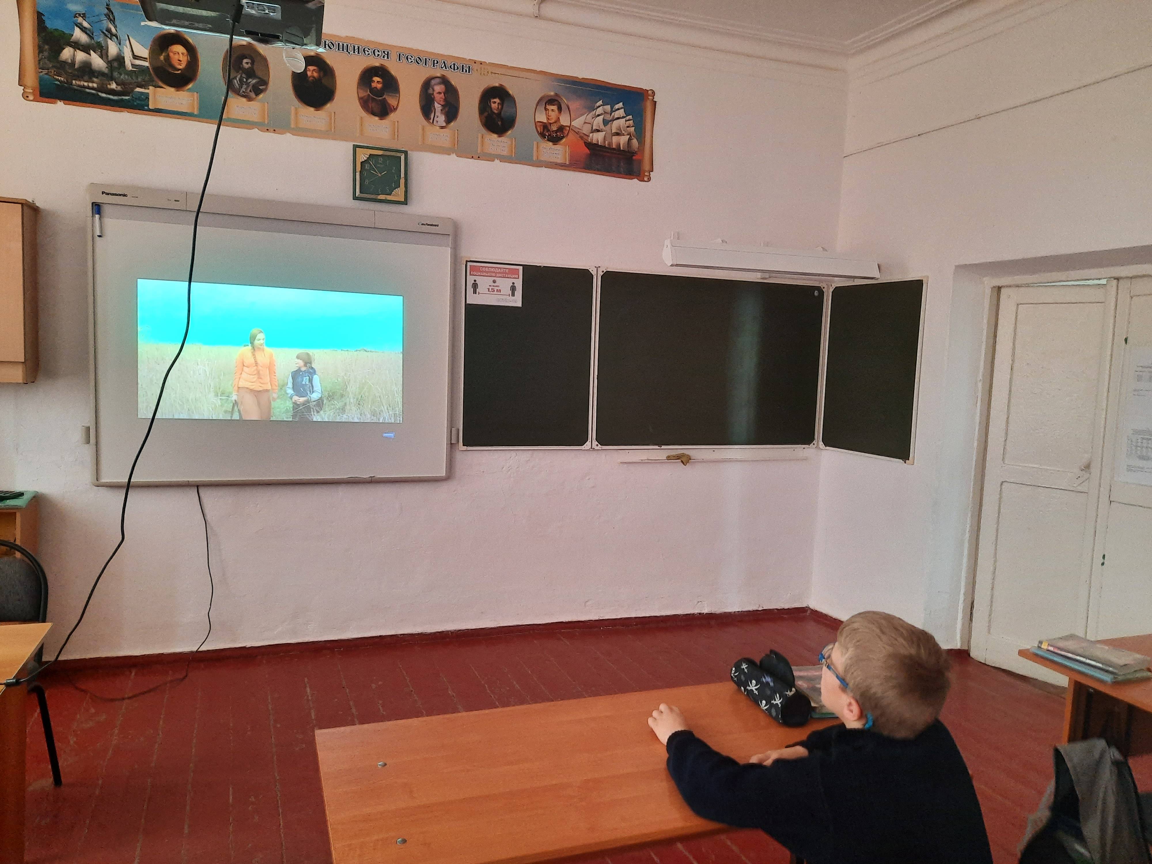 Постер к социальной практике: Помощь ближнему