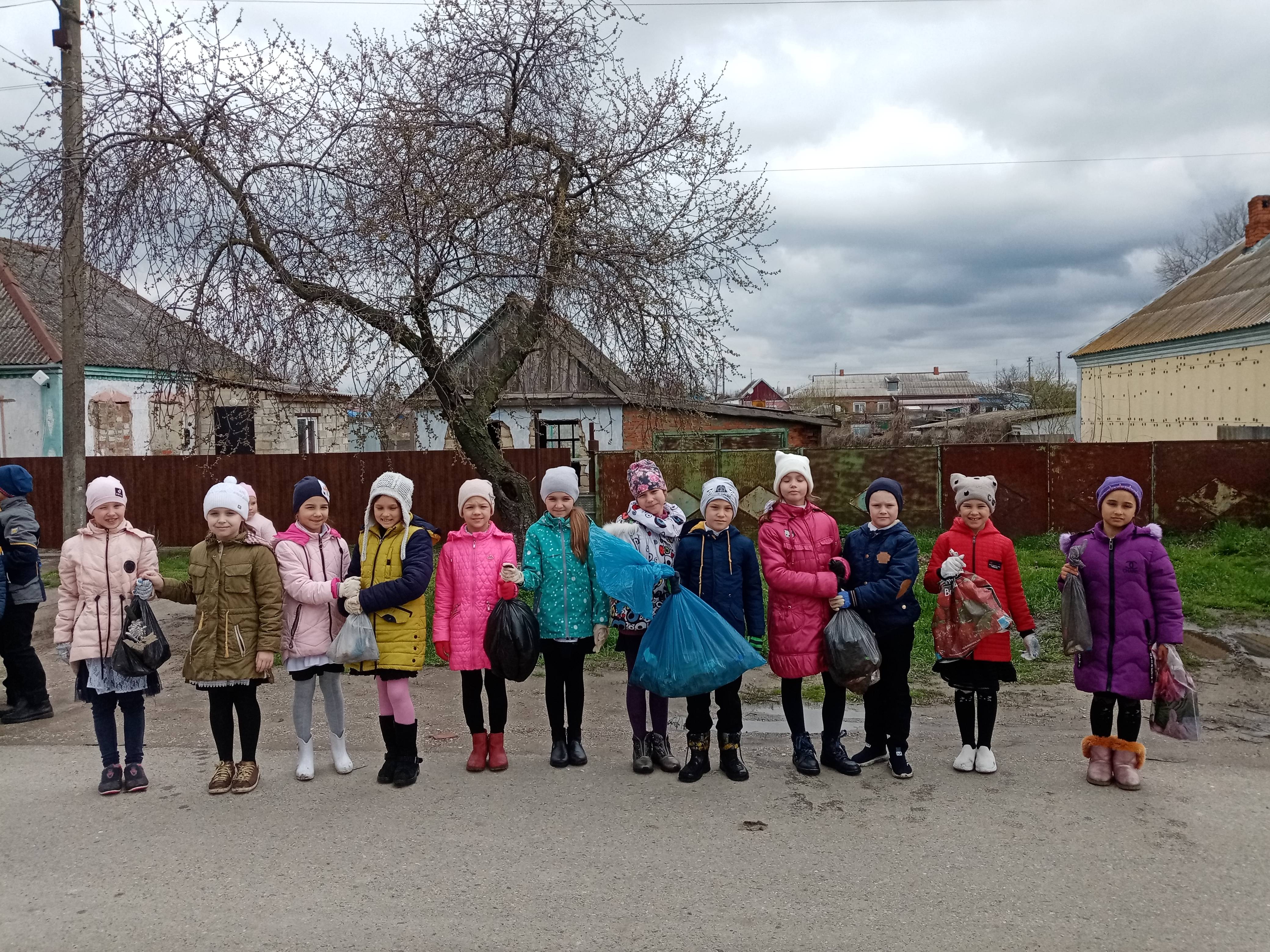 Постер к социальной практике: Сохраним нашу природу чистой.