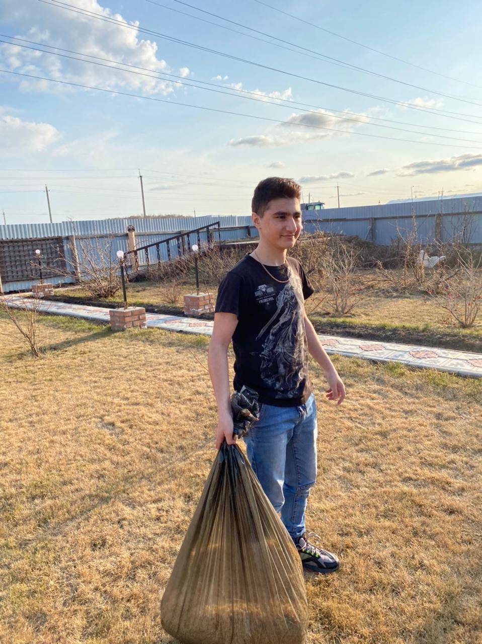 Постер к социальной практике: Общественно полезный труд