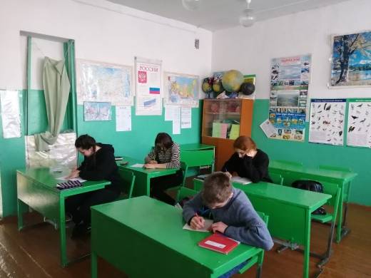 Постер к социальной практике: Написание эссе