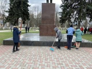 Постер к социальной практике: «Полезные дела»