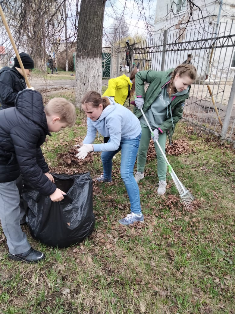 Постер к социальной практике: Пусть наш мир станет лучше