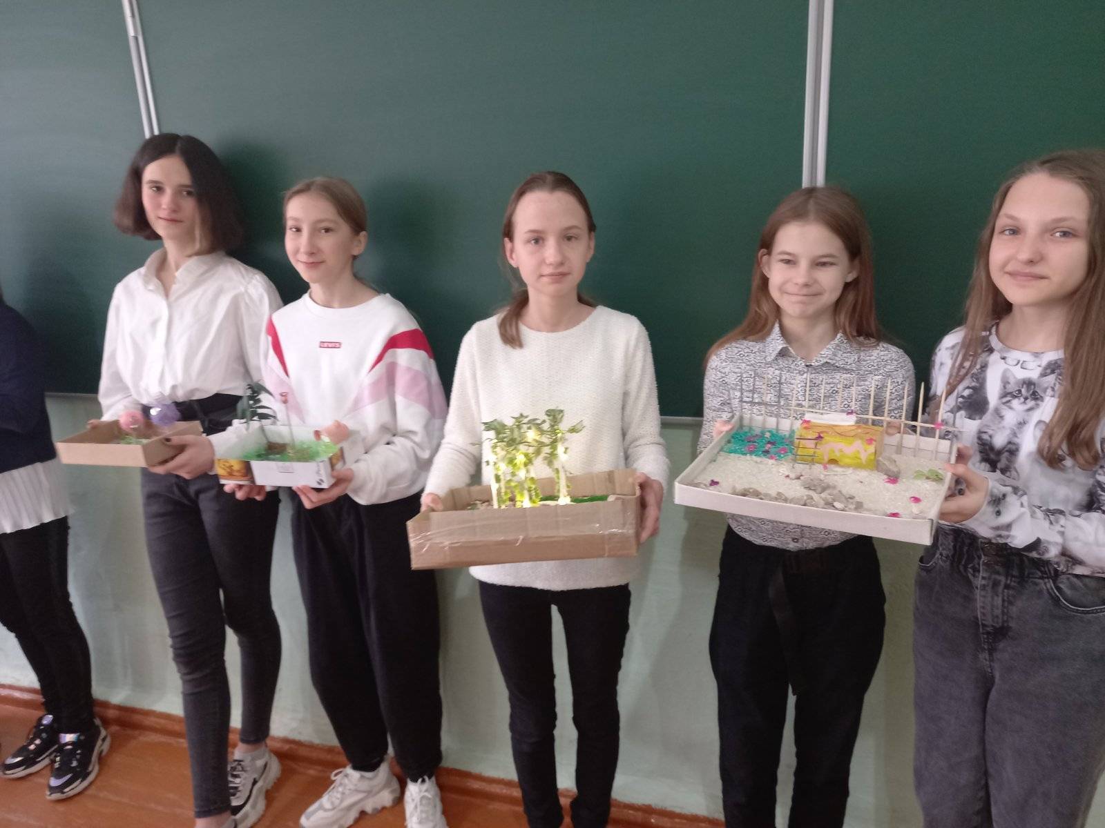 Постер к социальной практике: Наш школьный сад.