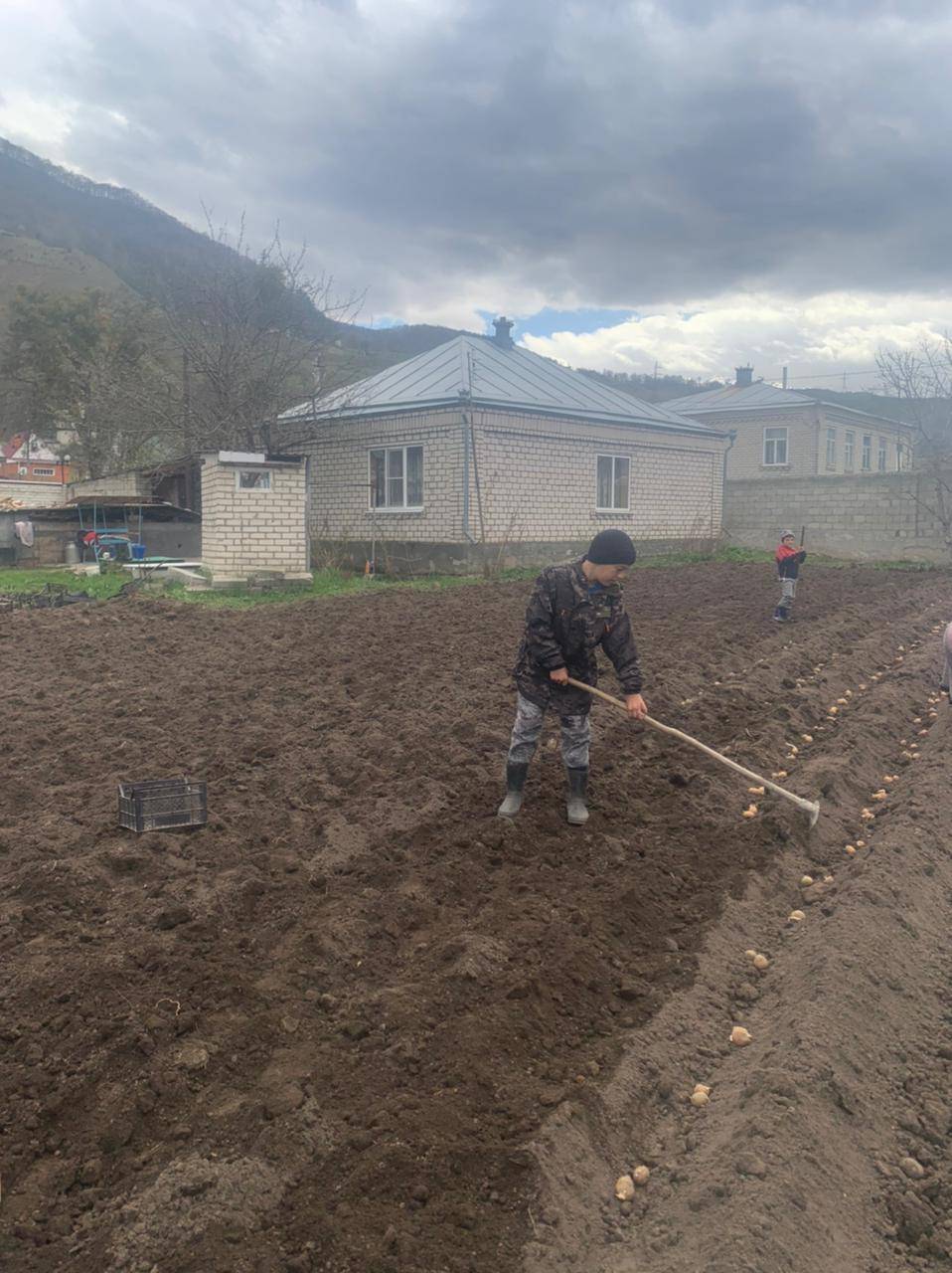 Постер к социальной практике: Созидательный труд