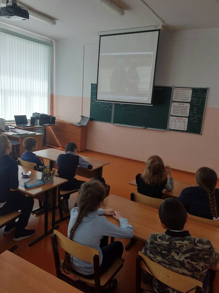 Постер к социальной практике: Помним своих героев