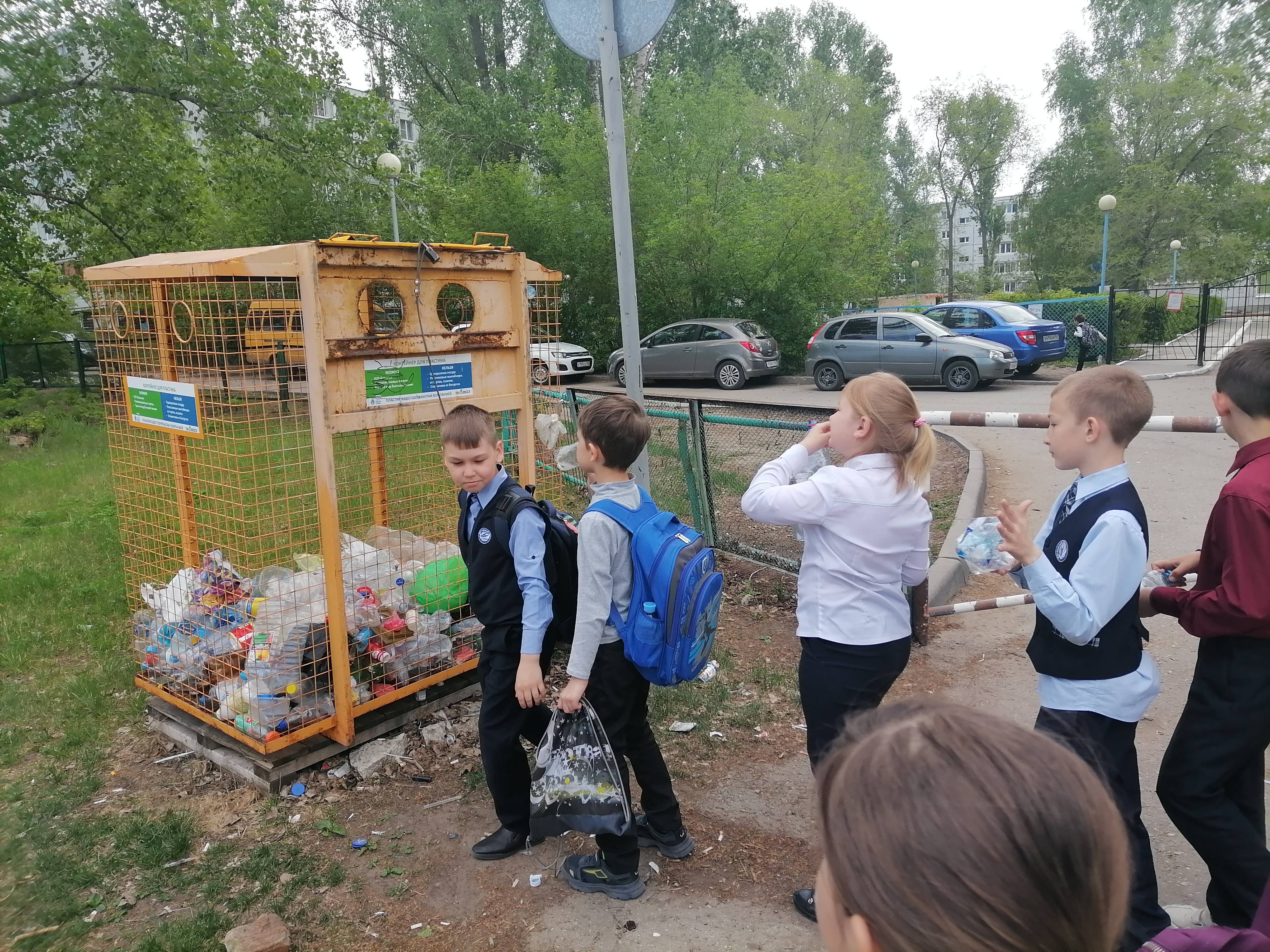 Постер к социальной практике: "Мы-за раздельный сбор!"