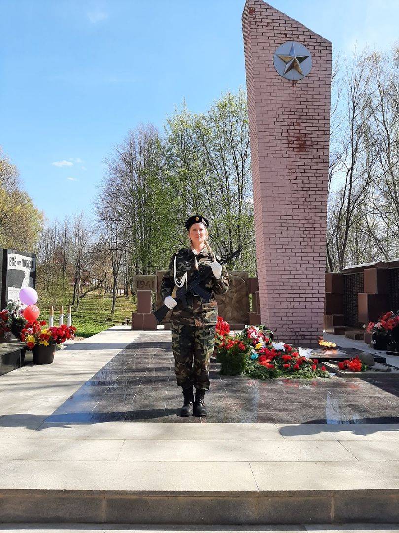 Постер к социальной практике: Памяти героев будем достойны.