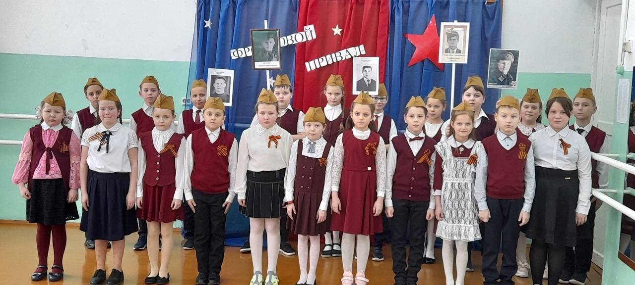 Постер к социальной практике: "Бессмертный полк. Мы помним! Мы чтим!"