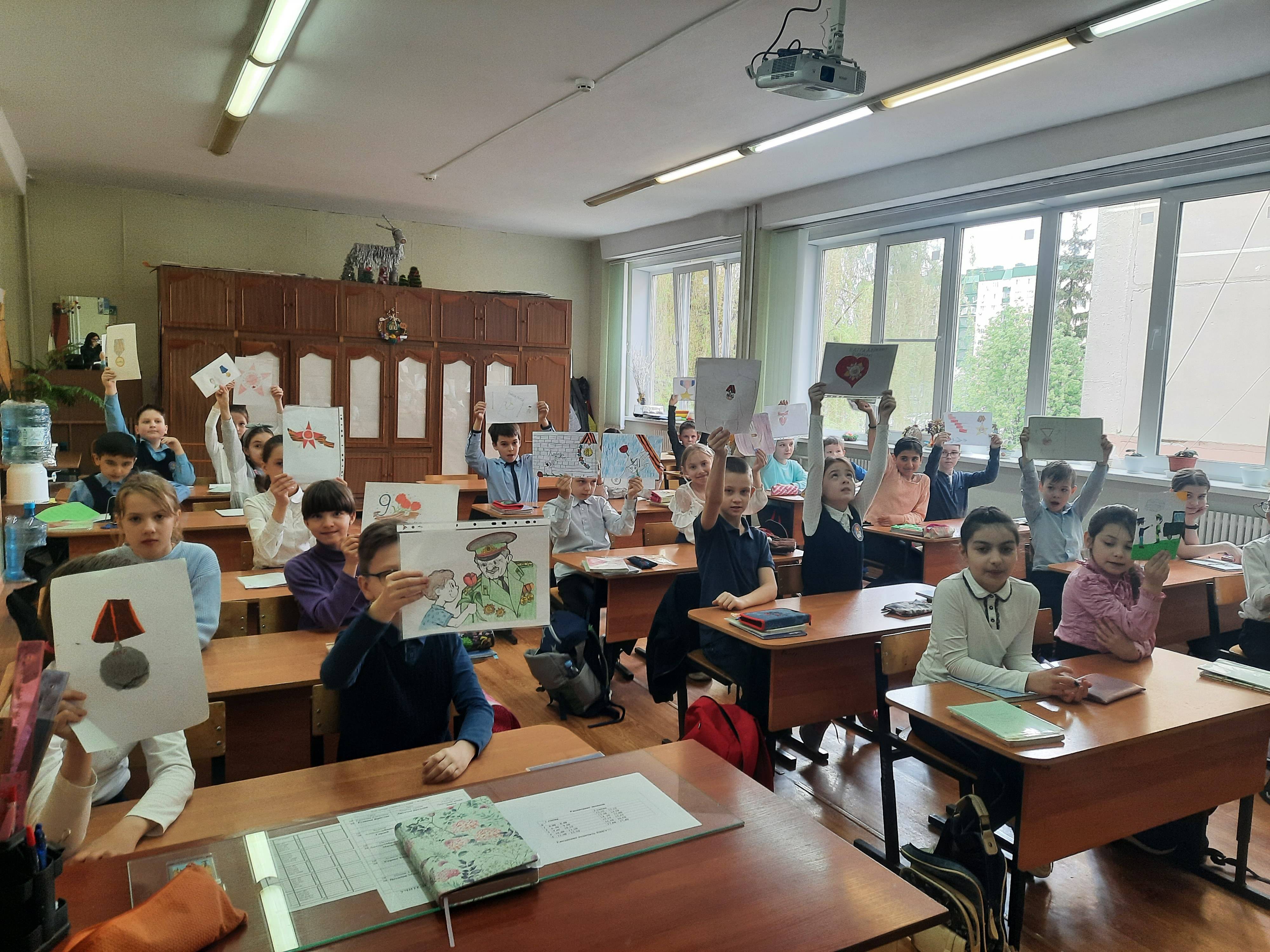 Постер к социальной практике: Чтим память героев