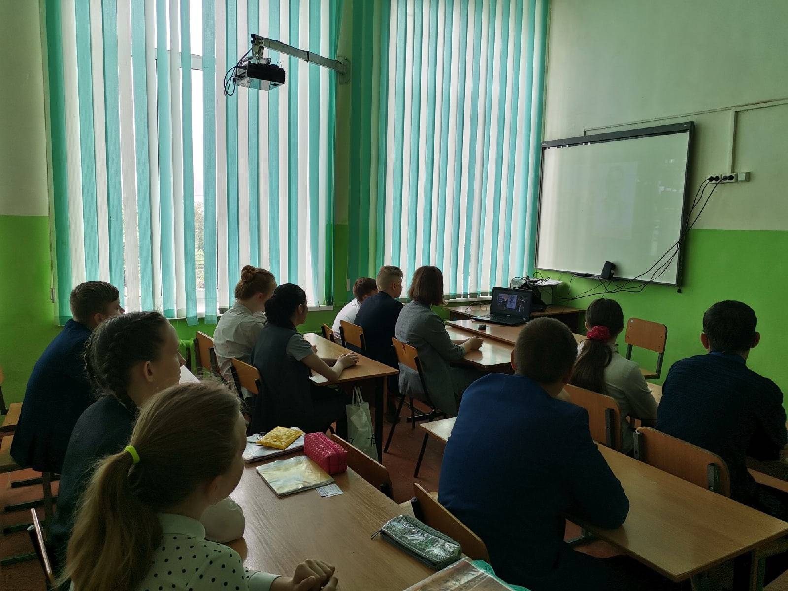 Постер к социальной практике: А я так смог бы?
