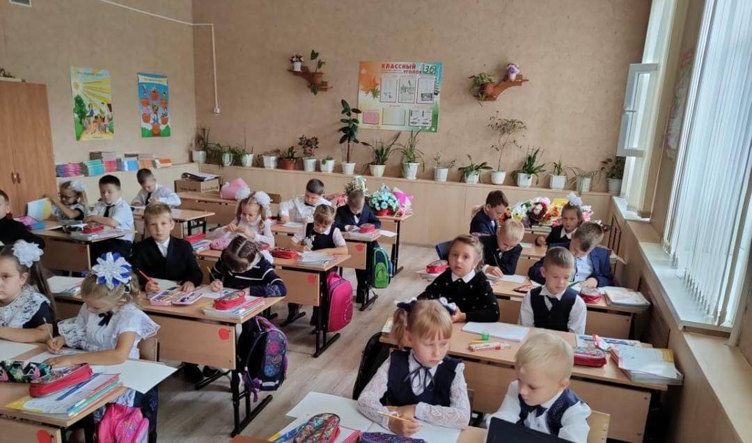 Постер к социальной практике: Три солнца