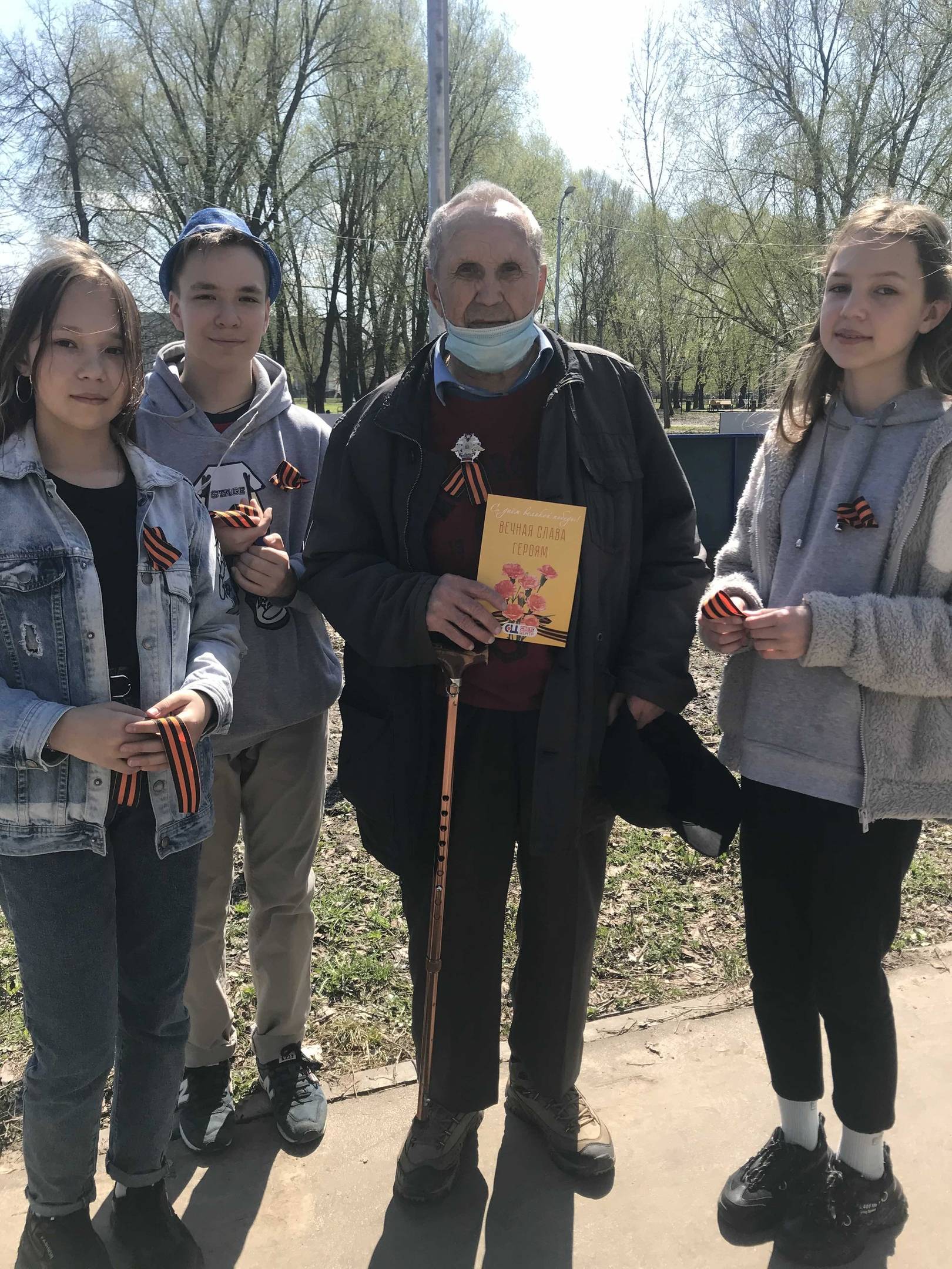 Постер к социальной практике: Истории Родины будем достойны.