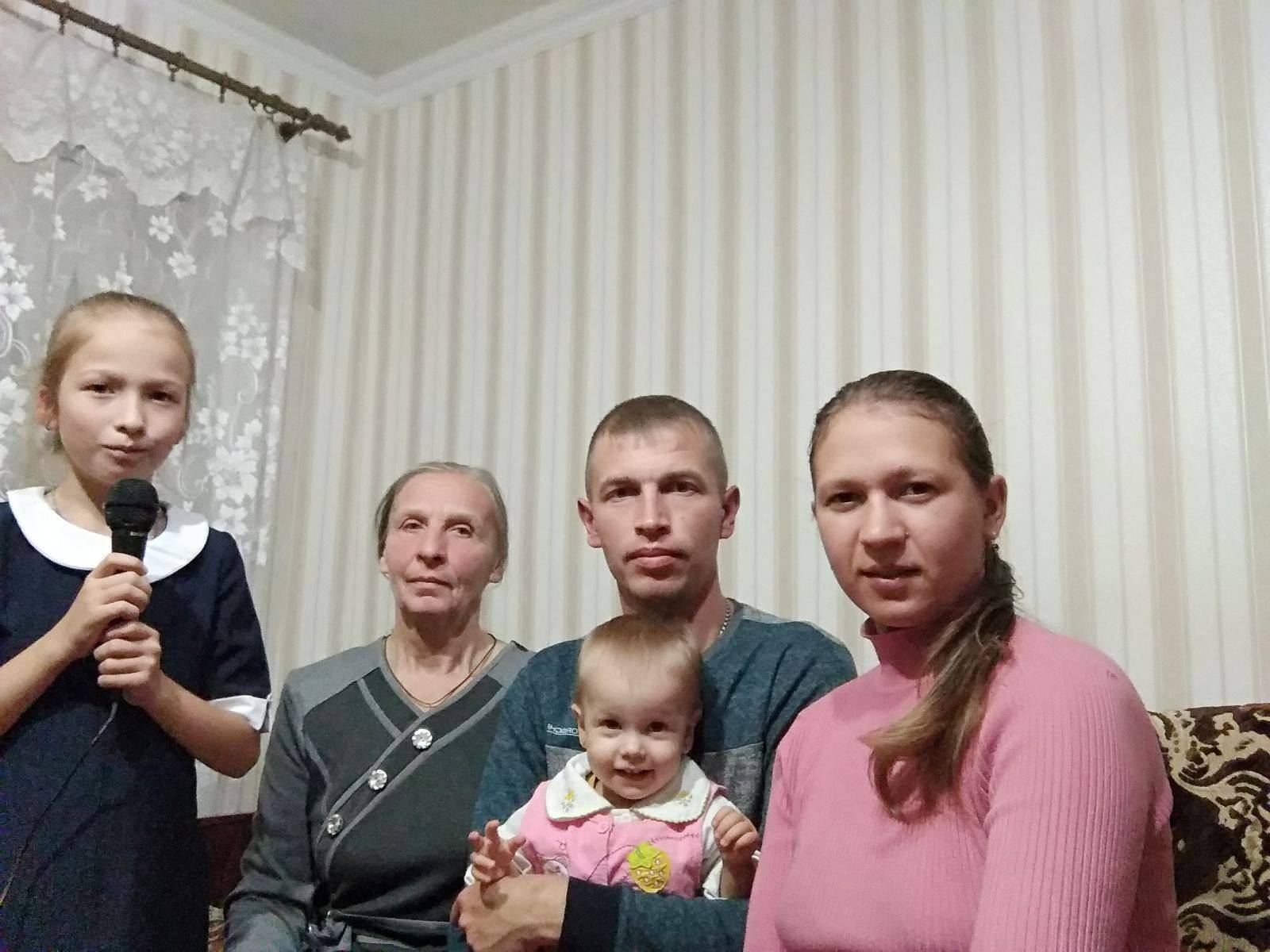 Постер к социальной практике: Песни приносят радость