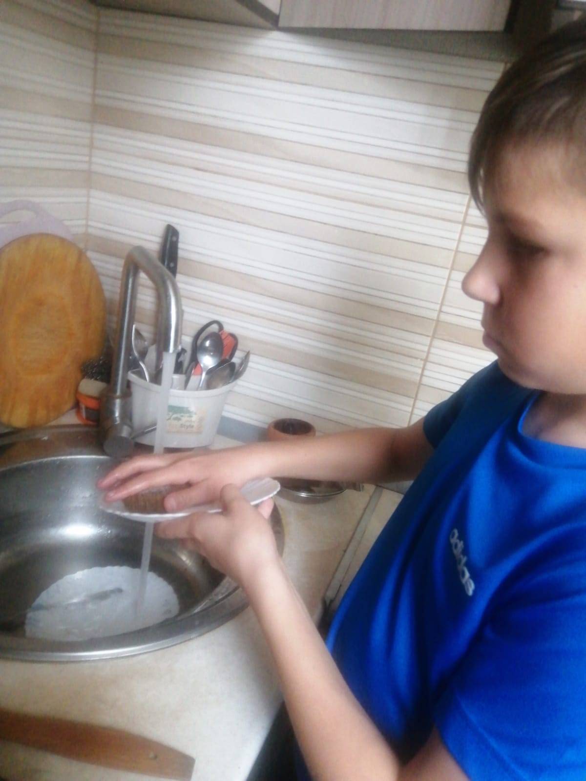 Постер к социальной практике: Помнить и уважать