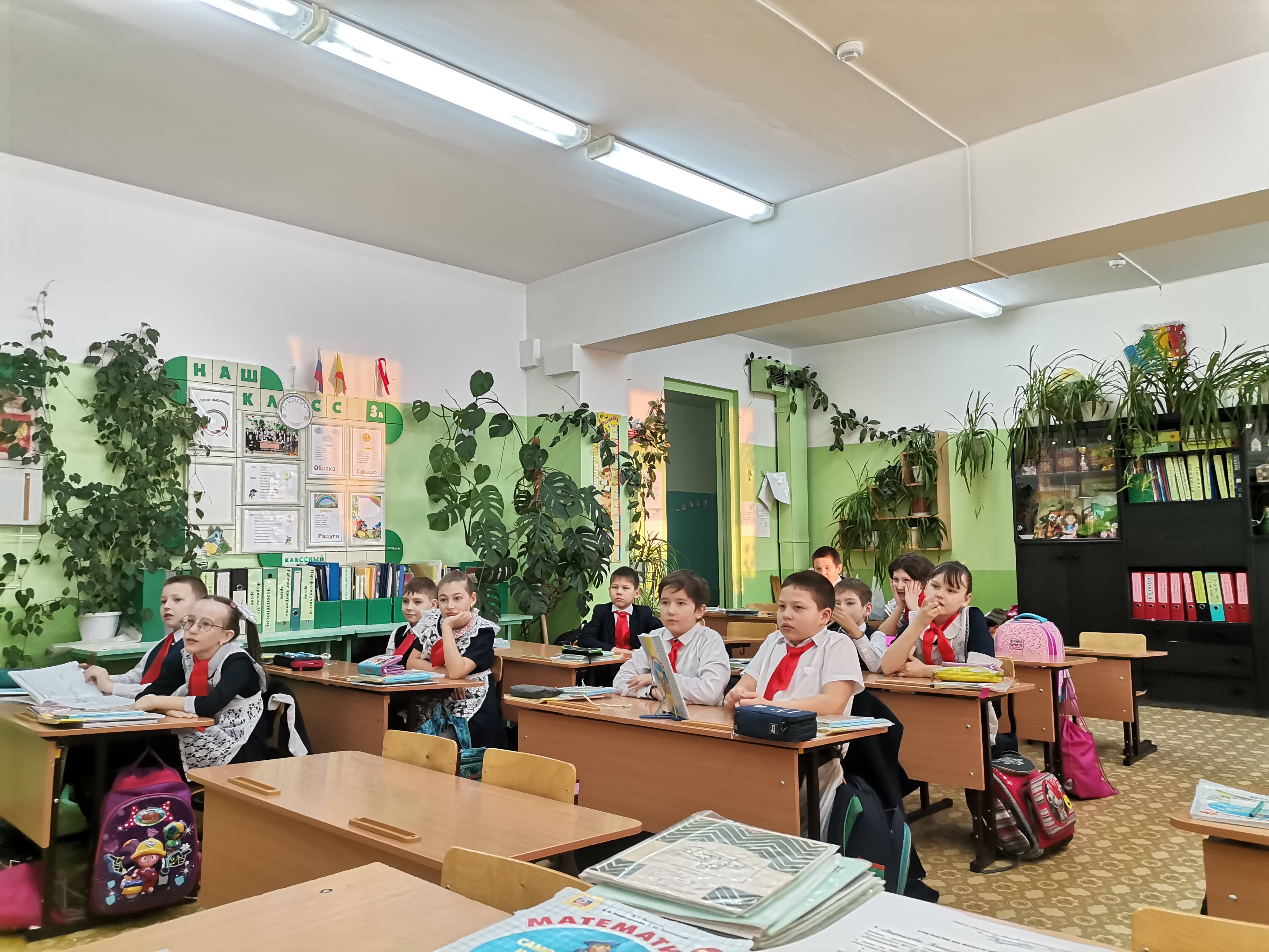 Постер к социальной практике: Все помогают всем