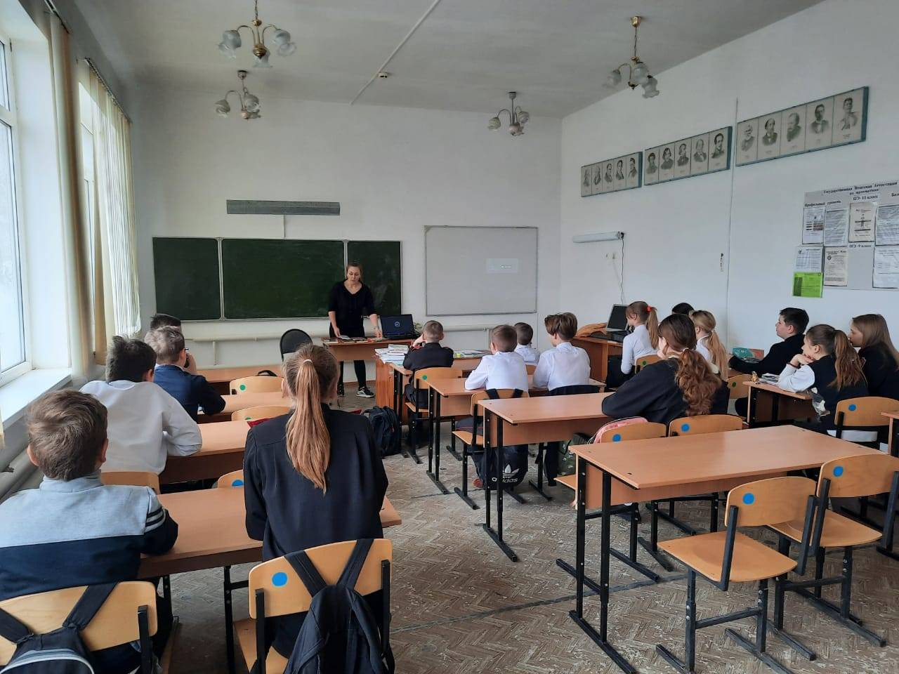 Постер к социальной практике: Отчет