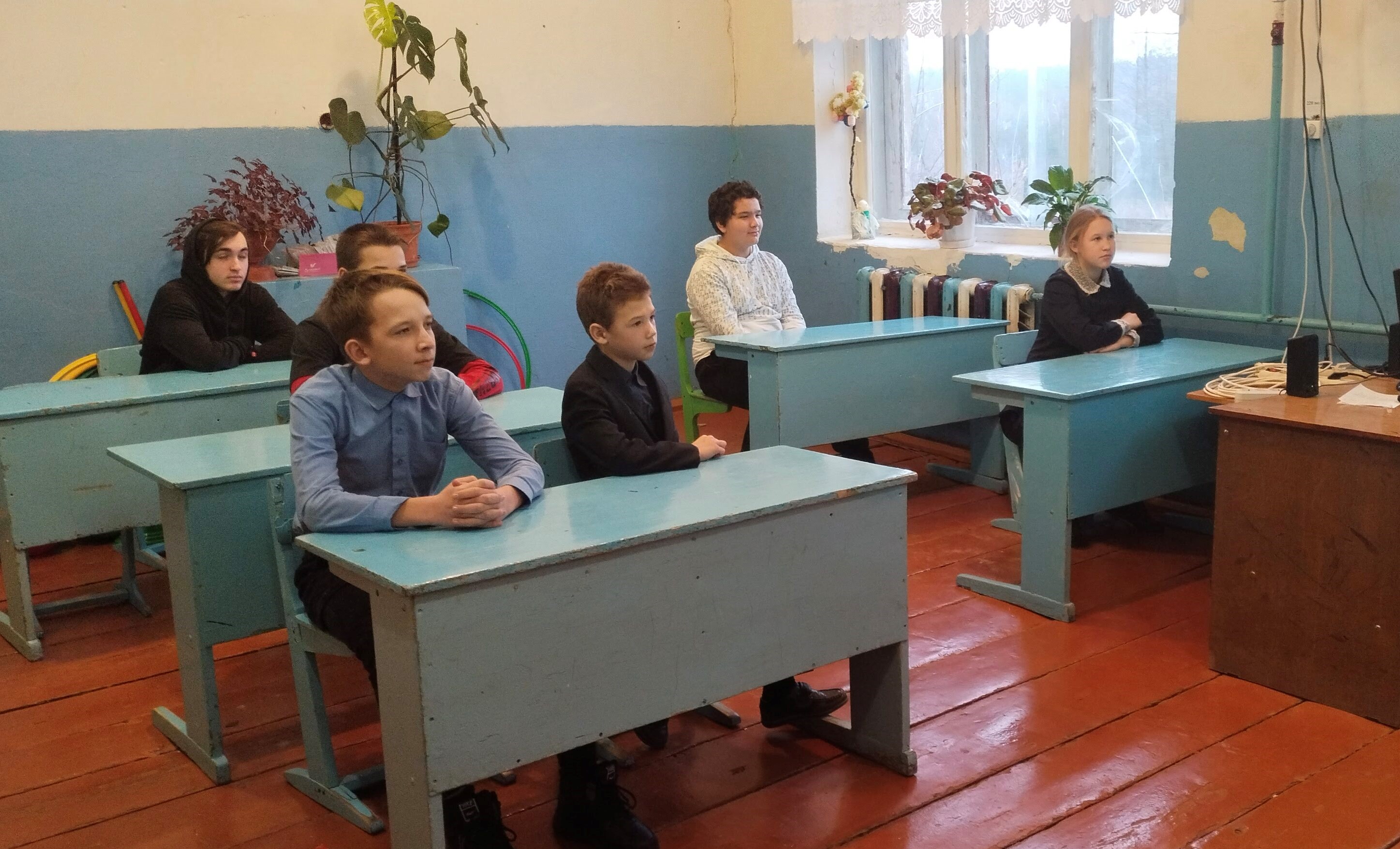 Постер к социальной практике: Все помогают всем
