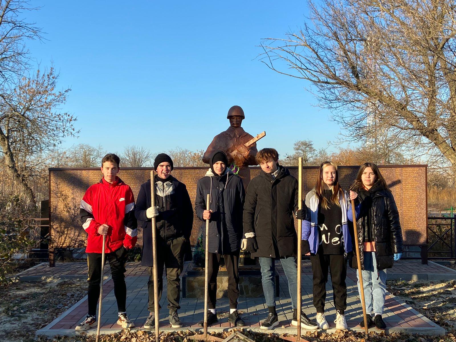 Постер к социальной практике: Акция "Братская могила"