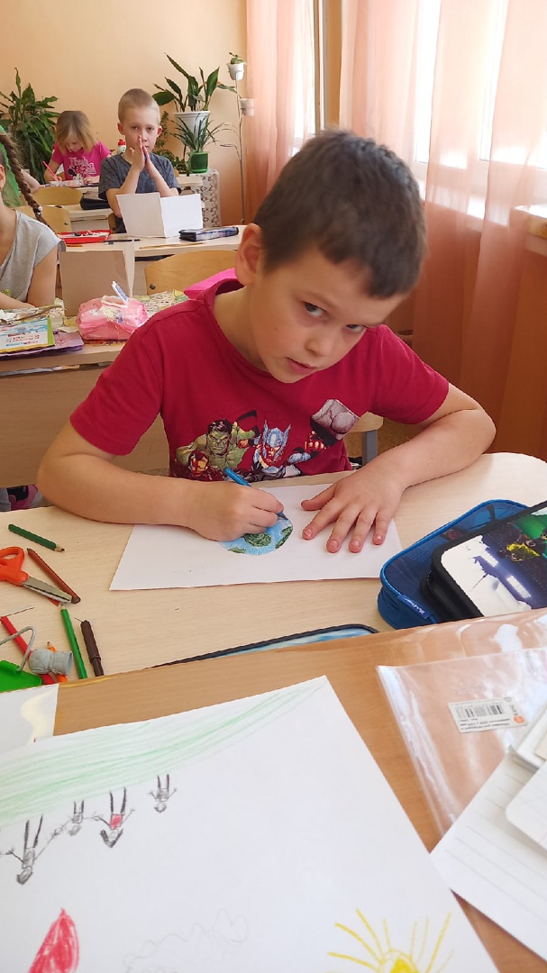 Постер к социальной практике: Настоящий ПОДАРОК, или добро в детских сердцах