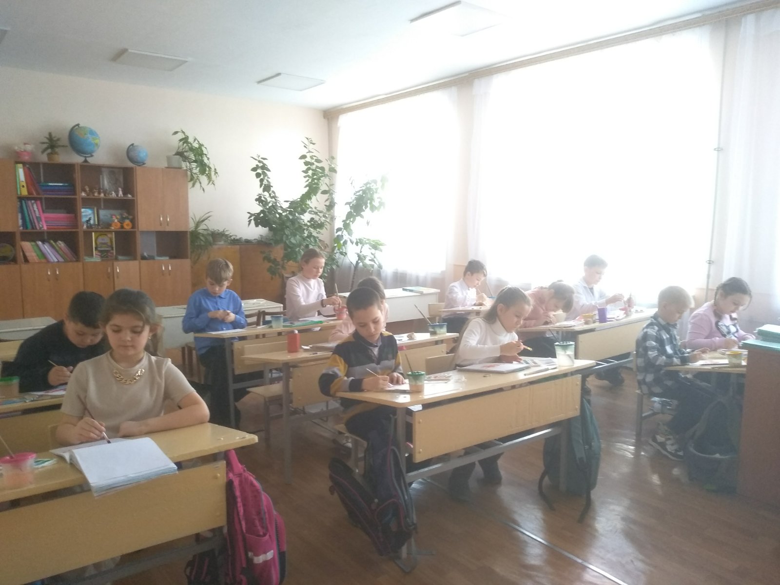 Постер к социальной практике: Подари радость людям